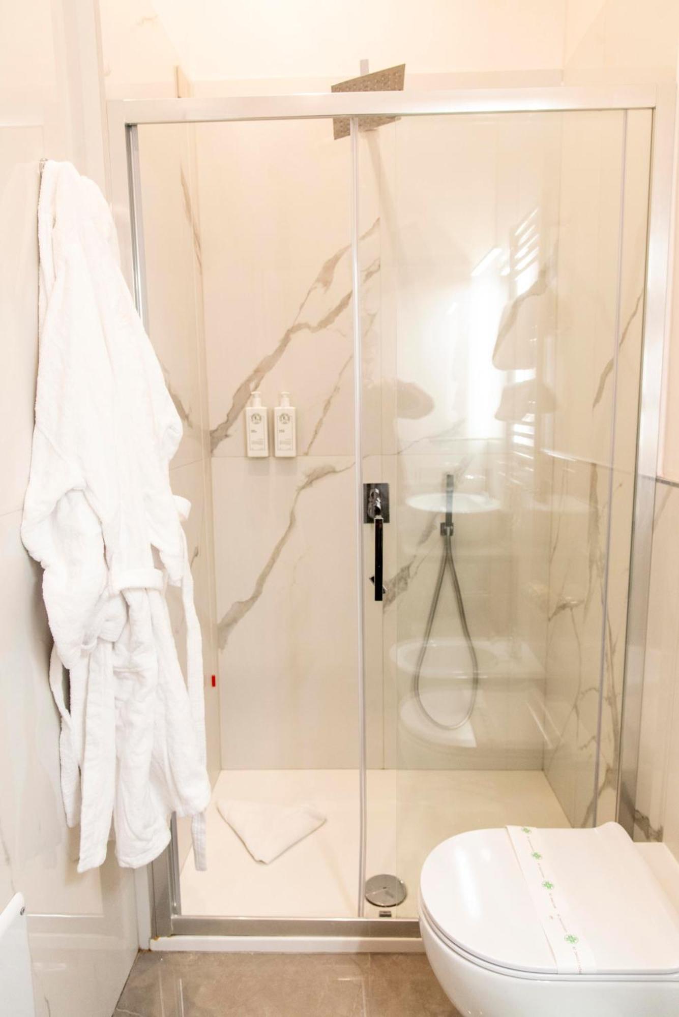 Adelaide Suite Dreams โรม ภายนอก รูปภาพ