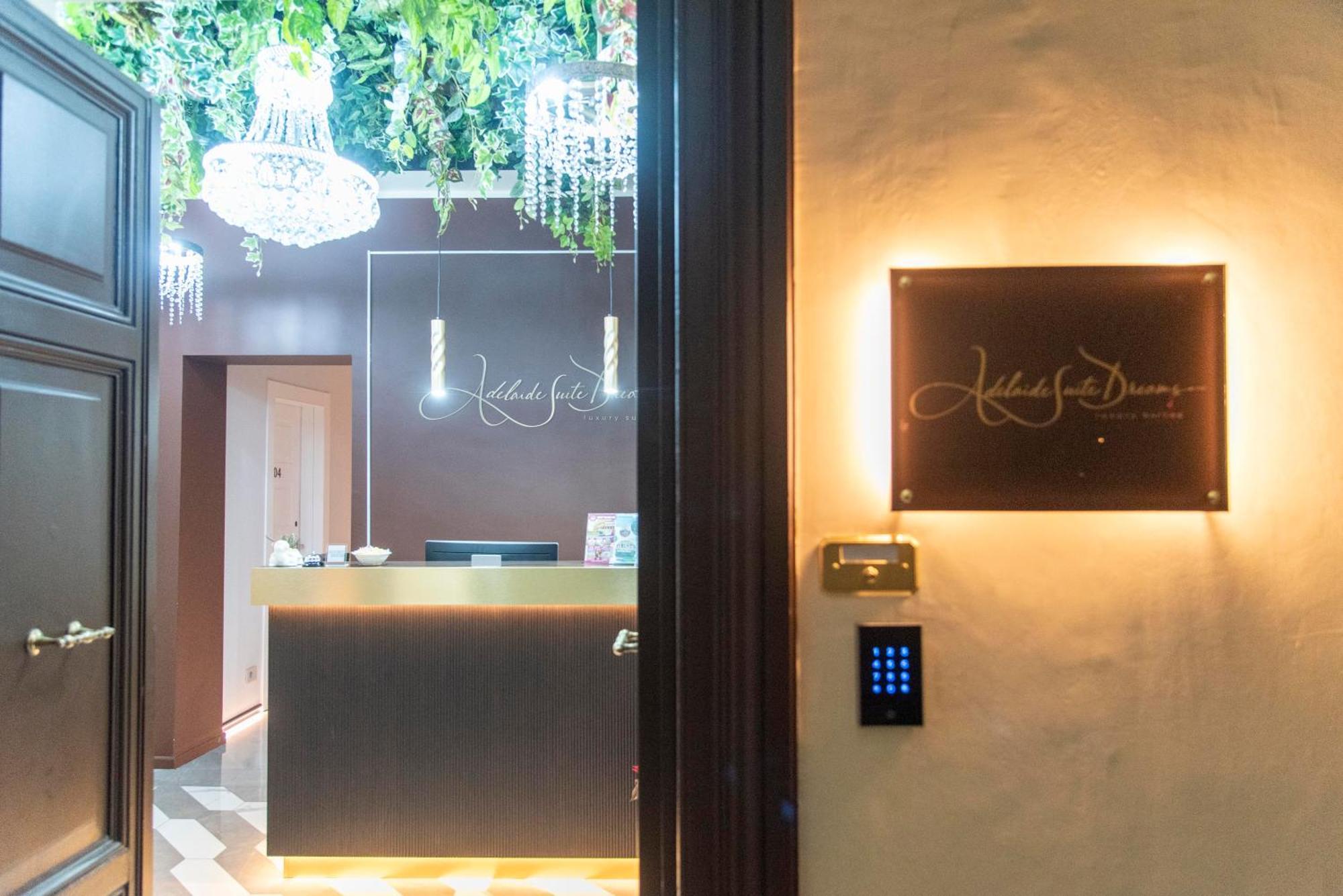 Adelaide Suite Dreams โรม ภายนอก รูปภาพ